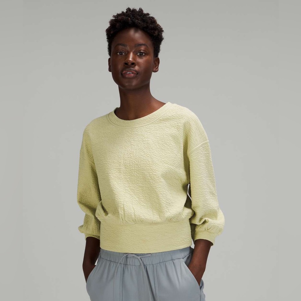 LULULEMON Textured Crewneck‎ Pullover